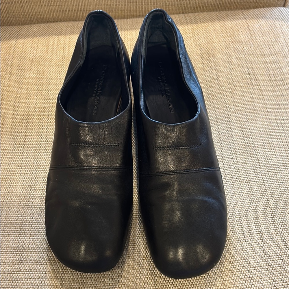 Donna Karan Vintage Black Leather Shoes